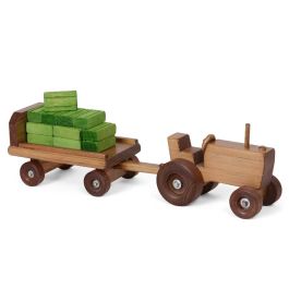 Tractor and wagon in green