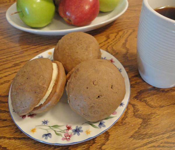 Delicious Chocolate Whoopie Pies