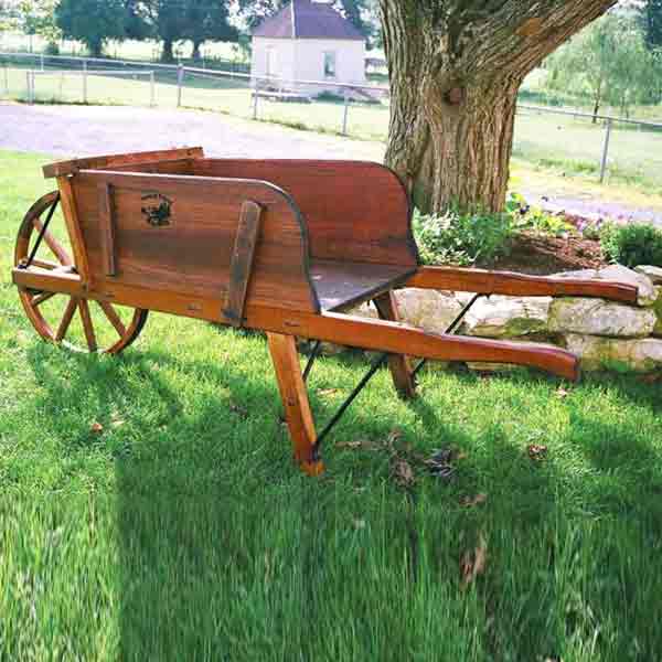 Amish Wheelbarrows